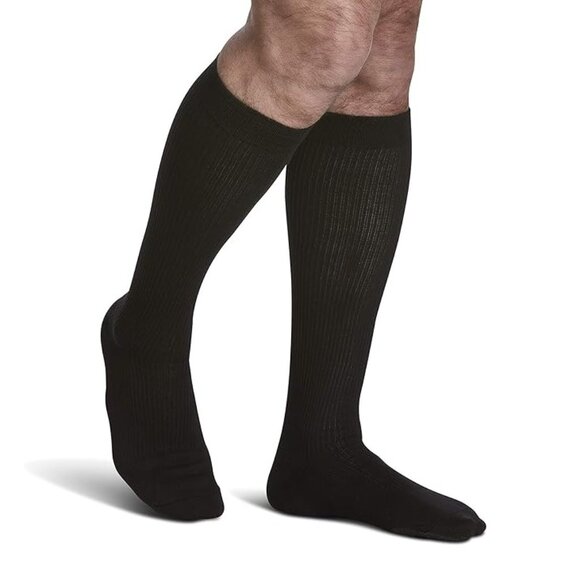 Sigvaris All-Season Merino Wool 192 Men's 15-20 mmHg Compression Calf Stockings - Picture 2 of 4